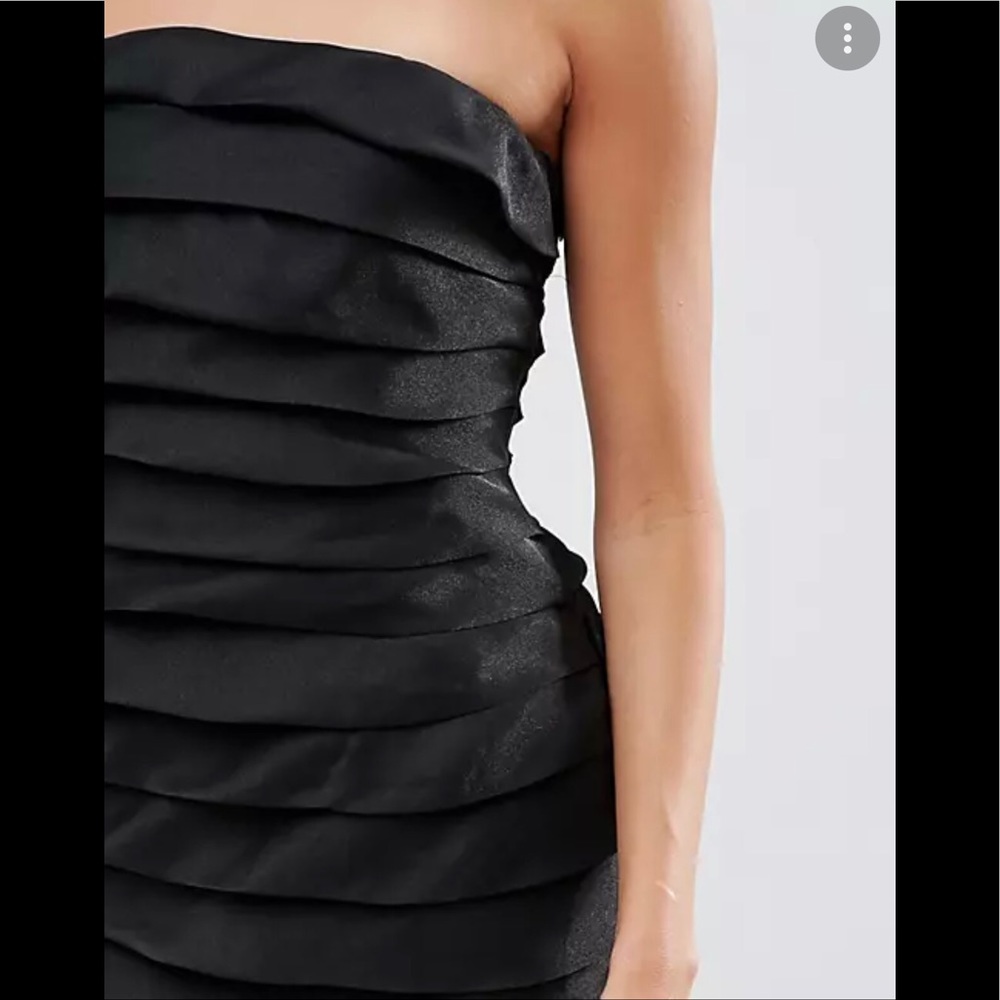 Forever 21 Dress Size Small black Strapless layered party dress